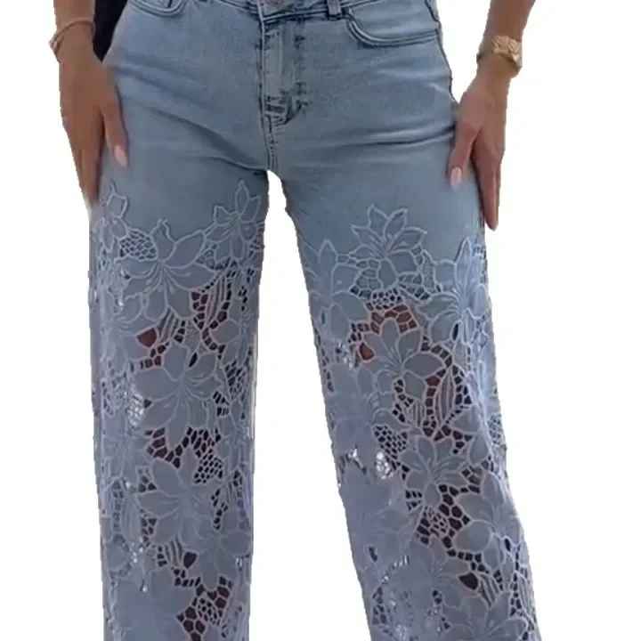 Jeans mit hoher Taille