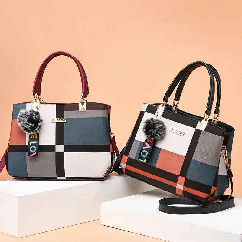 Elegante Designer-Handtaschen für Damen, aus PU-Leder, Umhängetaschen mit Haarballen,
