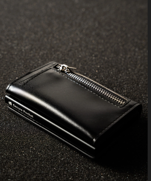 Secure Pocket™ - Smarte Leder-Geldbörse mit RFID-Schutz und Anti-Verlust-Ständer