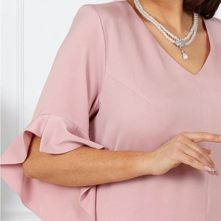 Damen-Set aus Kleid mit V-Ausschnitt und Hose mit elastischer Taille